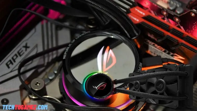CPU cooler with a screen ROG RYUO 240